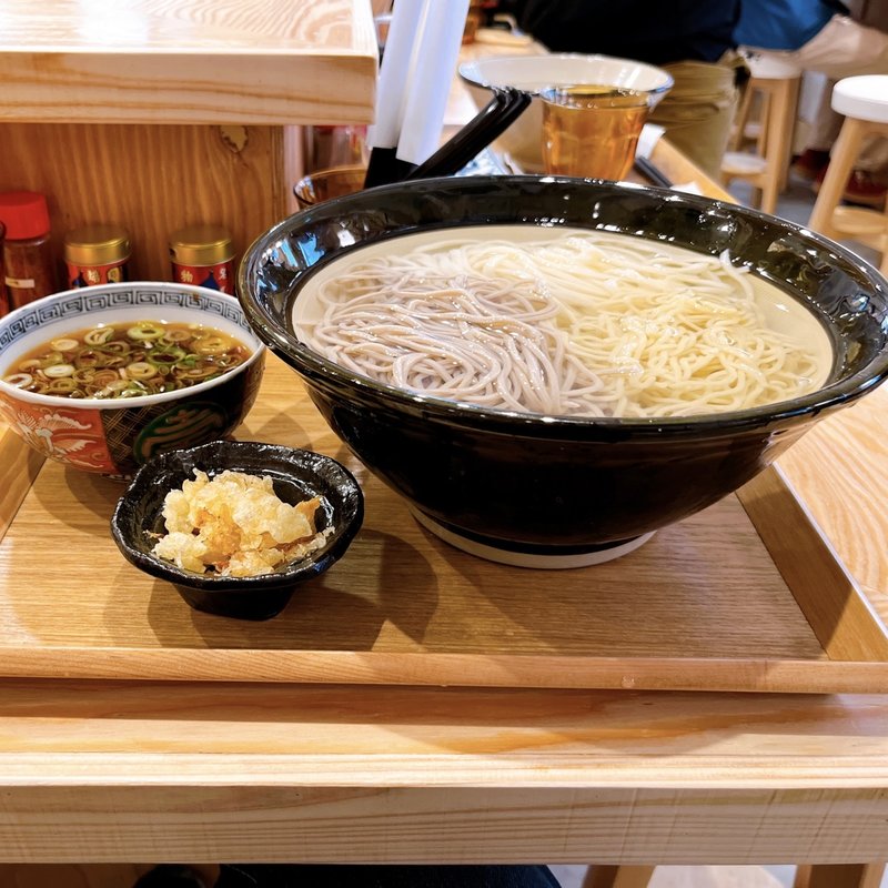 3種ミックス冷やしうそ中(長命うどん東京本店)
