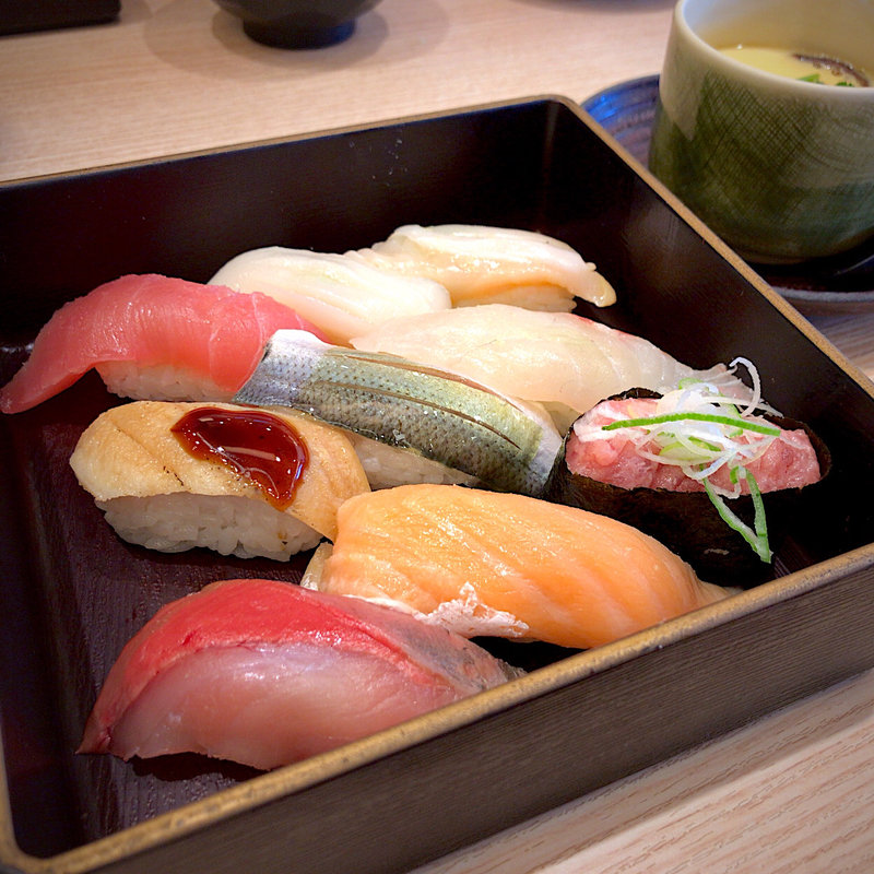 日替わりにぎり(にぎりの徳兵衛 川原店)