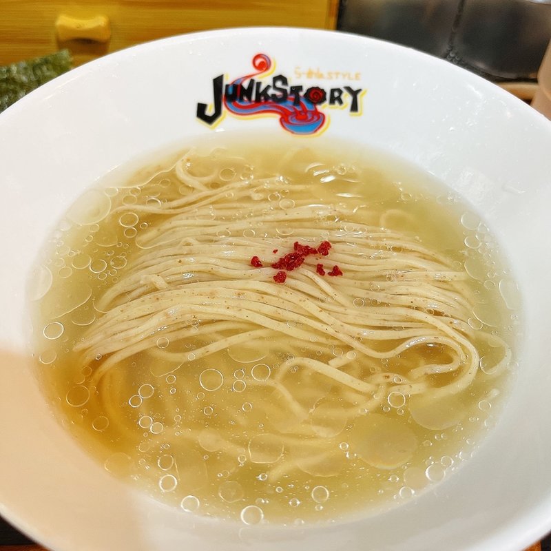 冷やし塩らーめん(らーめんstyle JUNK STORY （ラーメンスタイルジャンクストーリー）)