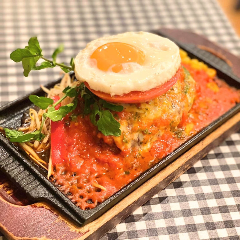 ハンバーグ200g(数寄屋バーグ)