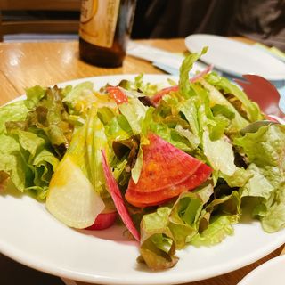 彩野菜のサラダ(Meet Meats 5バル 神保町店)