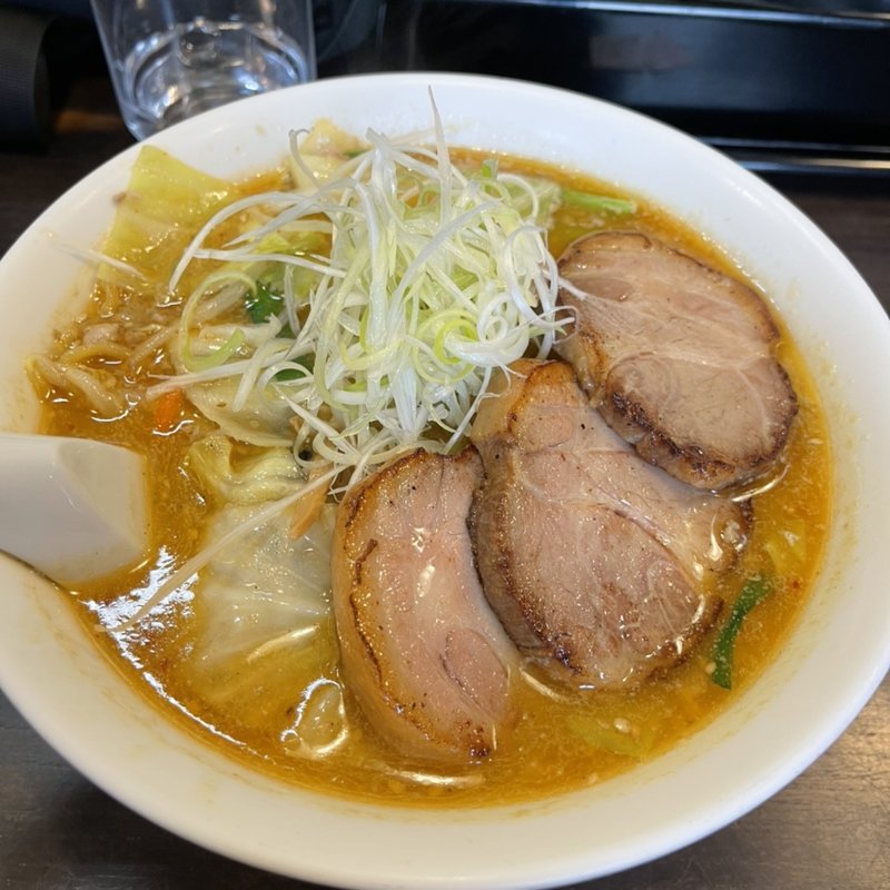 チャーシュー麺(にとりのけやき すすきの本店)