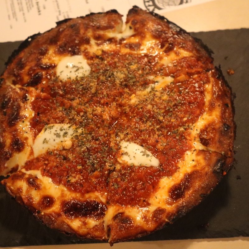 Detroit Style Pizza Cheese(今里クラフト カフェ)