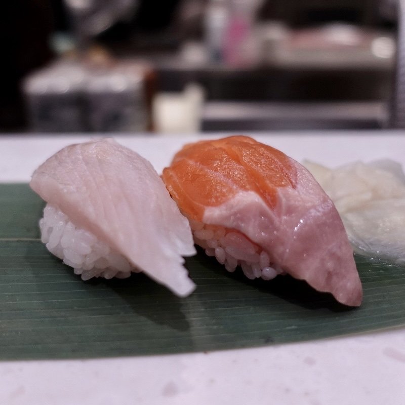 あぶらかれい(立食い寿司 根室花まる FOOD＆TIME ISETAN YOKOHAMA店)