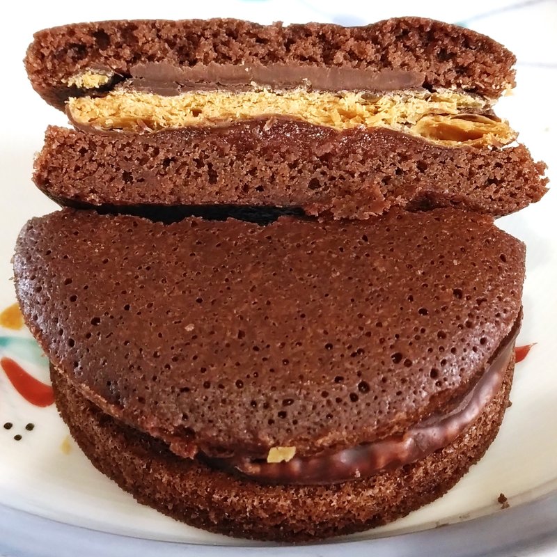 フリアンショコラサンドあまおう苺(シャトレーゼ 守口店 )