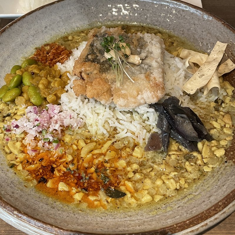 鰆のタツタ揚げとカシューナッツのカレー(限定)(らんらんルー)