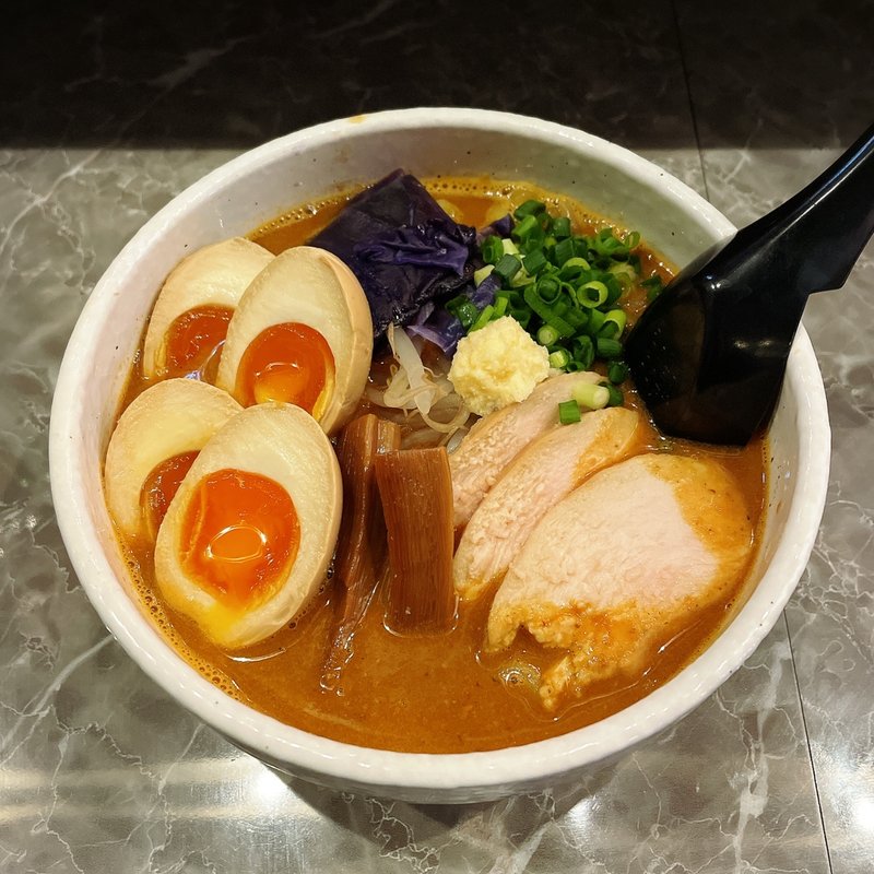 濃厚海老味噌らーめん(Shrimp Noodle マルコ倶楽部)