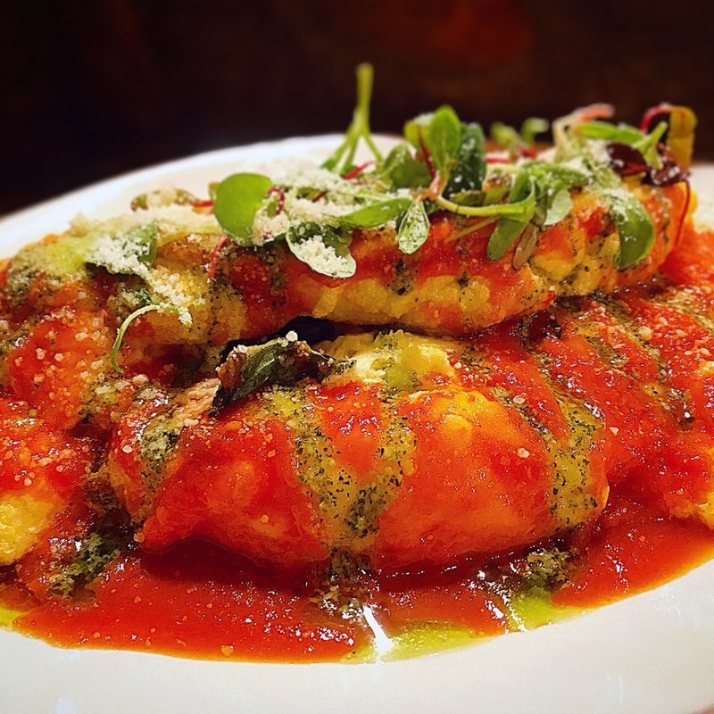 ふわふわのスフレオムレツ　マルゲリータソース(ビストロ チック 六本木店)