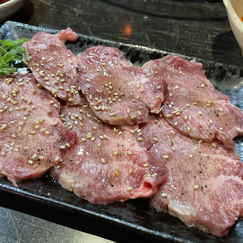 上牛タン(七輪炭火焼肉 いくどん 八王子駅前店)