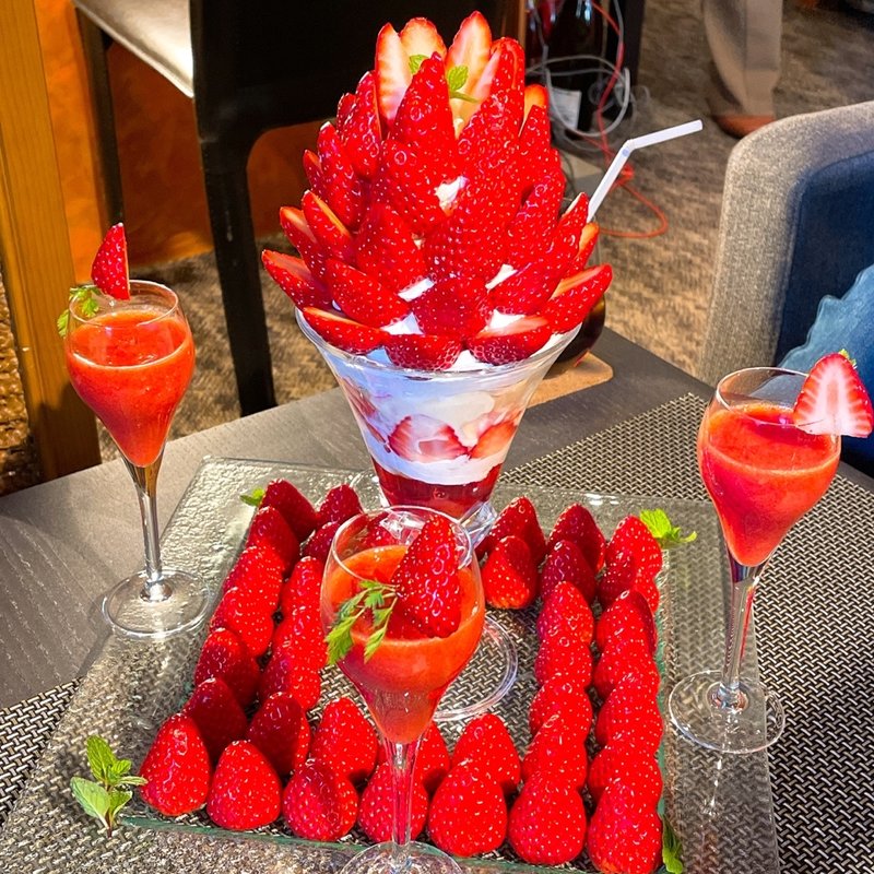 座ったままでいちご狩り(ザ・リビング)