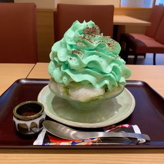 抹茶ミルクとミントエスプーマの夏氷(茶匠 清水一芳園 久屋大通公園店)
