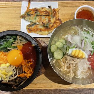石焼きビビンバ＋冷麺セット(韓美膳 広島店)