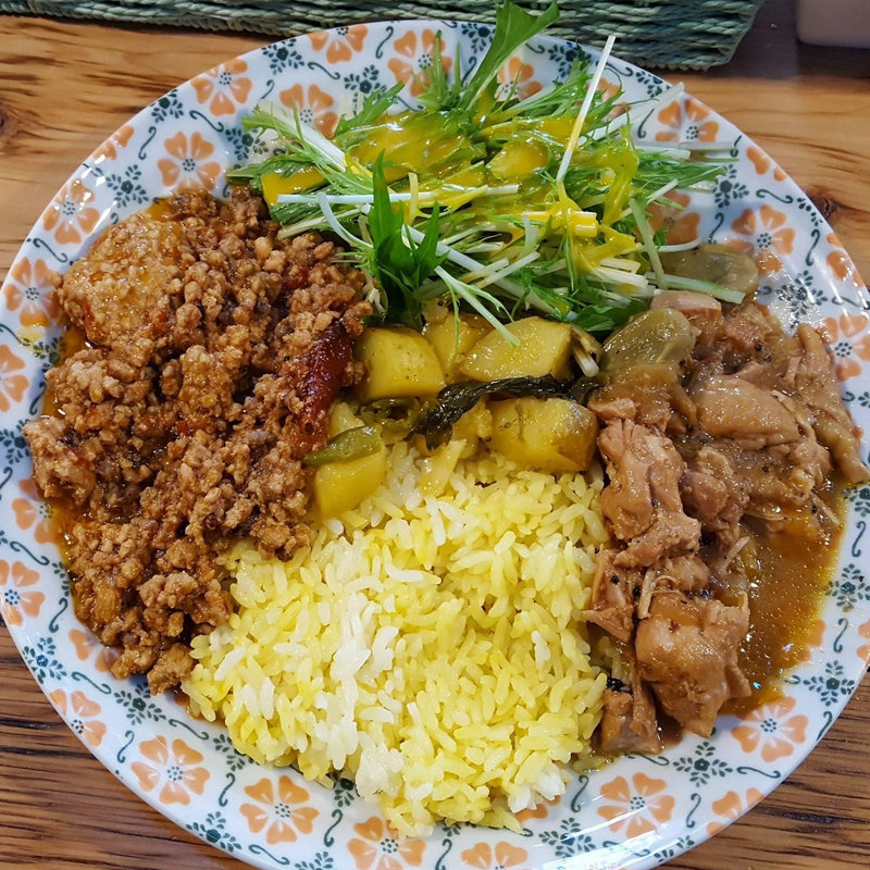 ポークキーマ チキンとそら豆カレー(サンラサー)