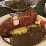 黒毛和牛の辛口ビーフカレー トンカツトッピング3辛(渡邊カリー 梅田本店)