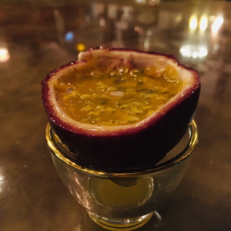 パッションフルーツのカクテル(B・B13BAR （ビー・ビー サーティーン バー）)