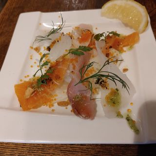 メリロのカルパッチョ(蒲田魚介ビストロsasaya)
