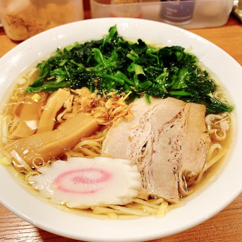 醤油ラーメン(ほうれん草追加トッピング)(鶴見家 平和島店)