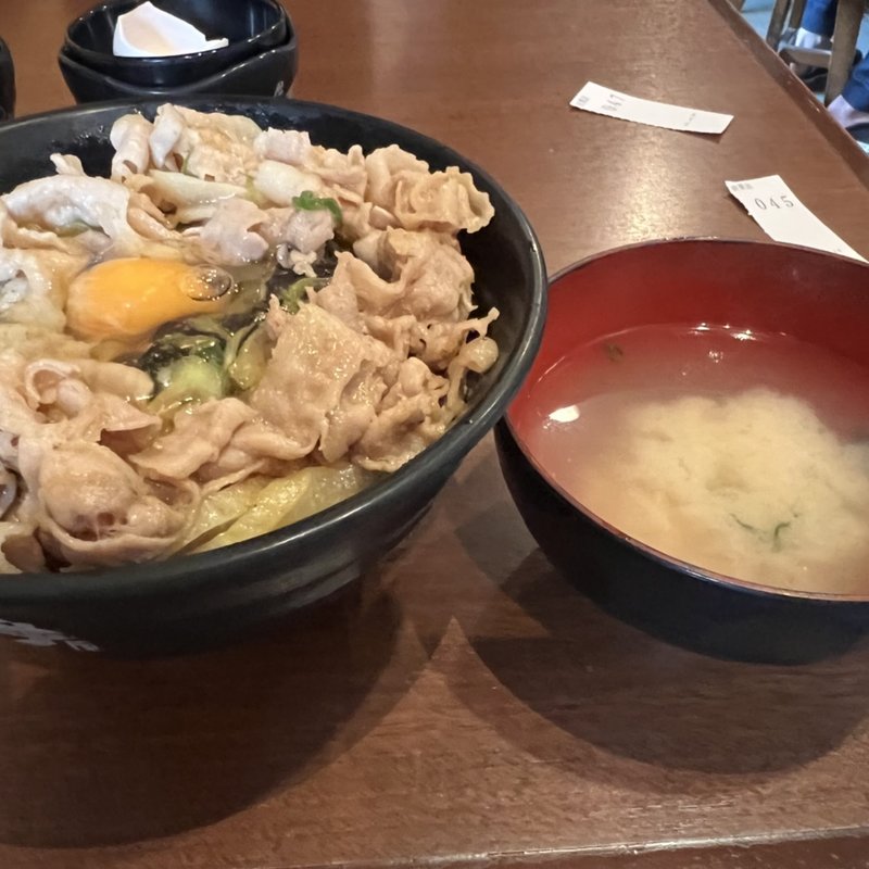 もう一人の私(伝説のすた丼屋 小金井前原店 （【旧店名】 スタミナ飯店）)