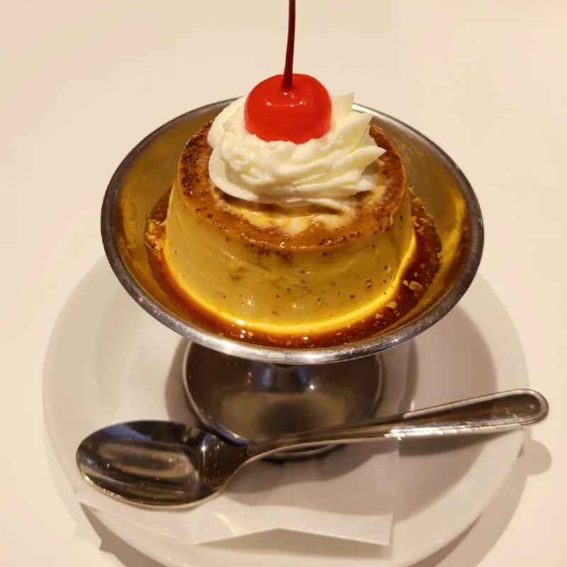 ハードタイプの甘さ控えめプリン(千成屋珈琲ラゾーナ川崎プラザ)