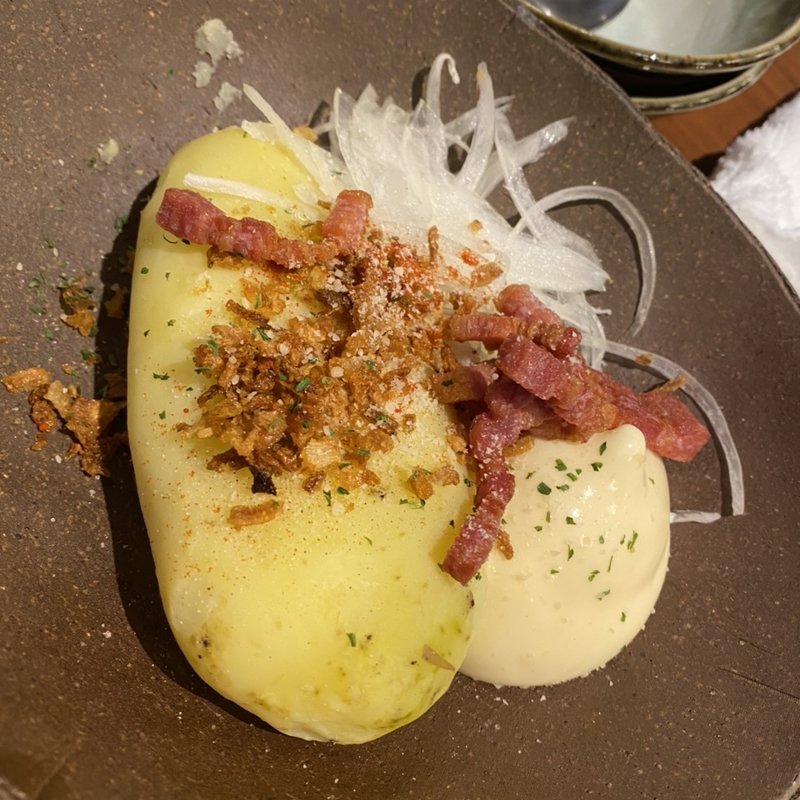 温製ポテトサラダ(バラ焼き専門店炭火焼鳥わだち)