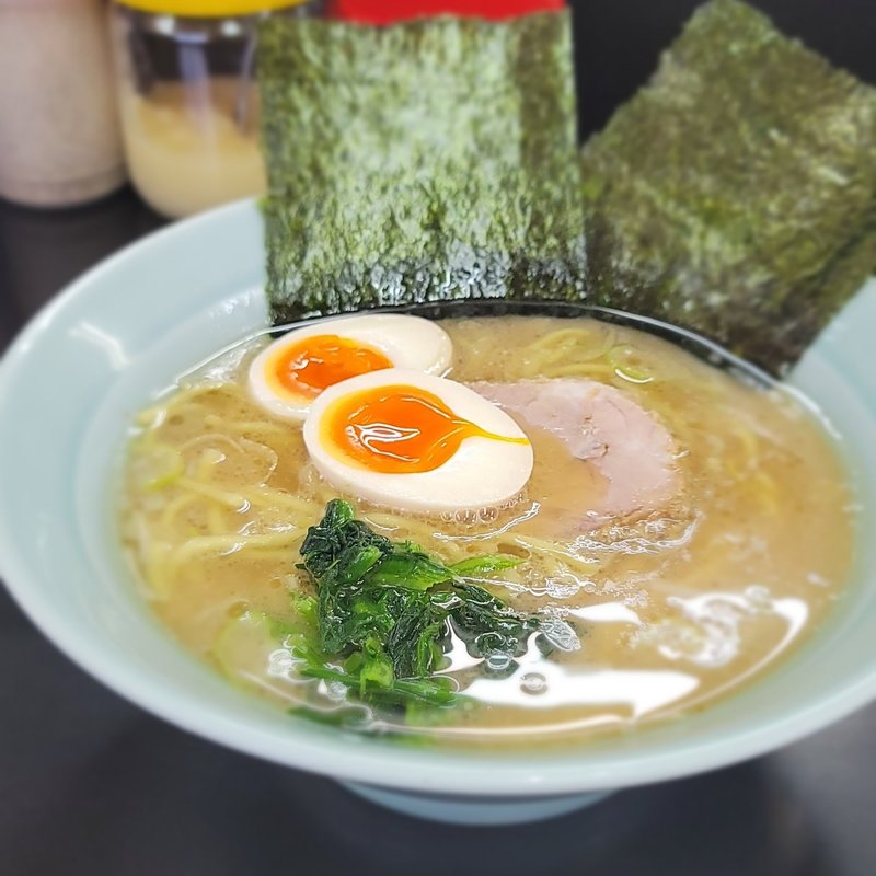煮卵ラーメン(せい家)