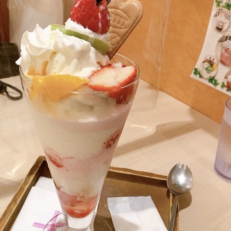 ベリーマシェリ(カフェ風車 広島センター街店 )