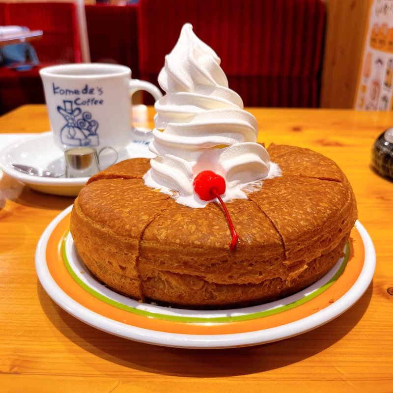 シロノワール(コメダ珈琲店 MEGAドン・キホーテ成東店 )