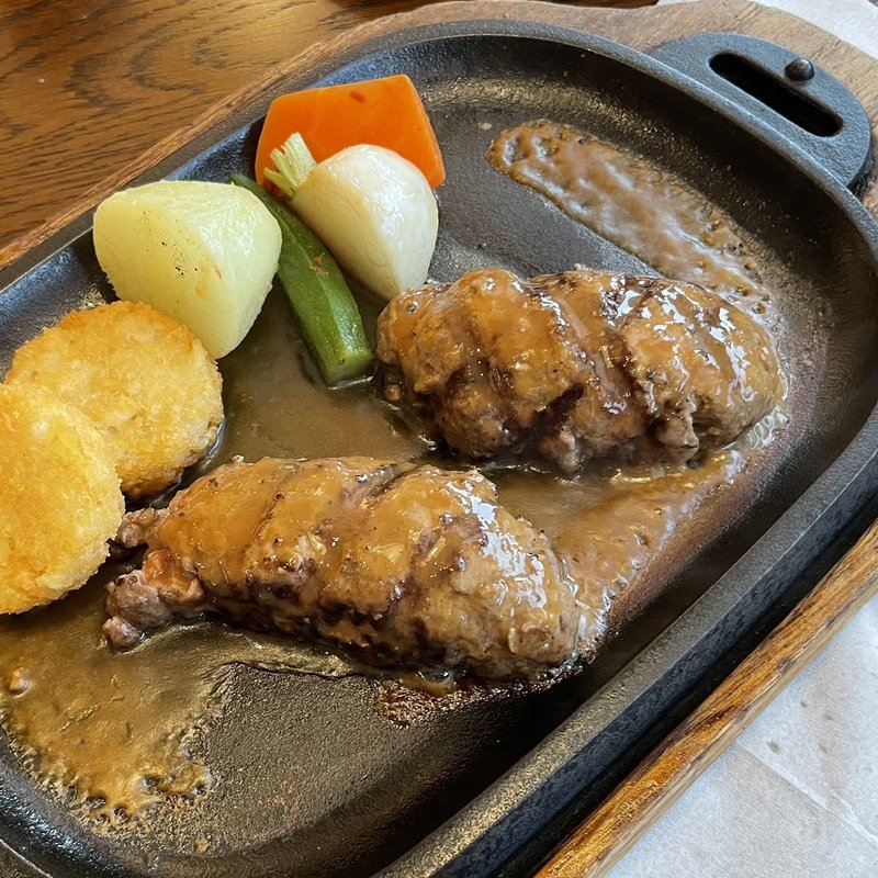 ハンバーグ(150g)(アルカサール 立川ガーデンテーブルズ店 )