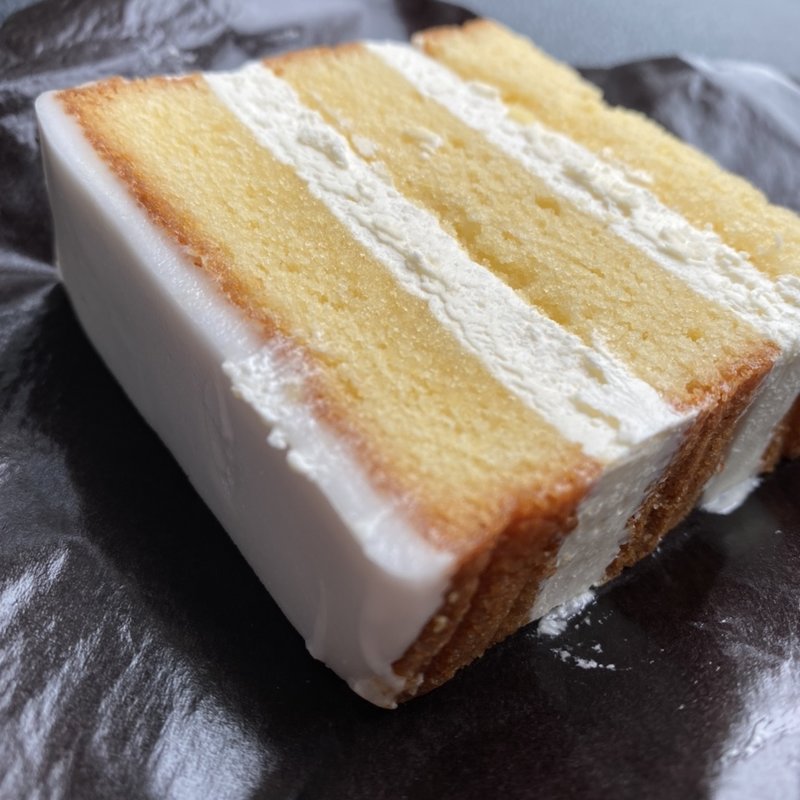 アーモンドとバターのザントクーヘン(上島珈琲店 心斎橋店)