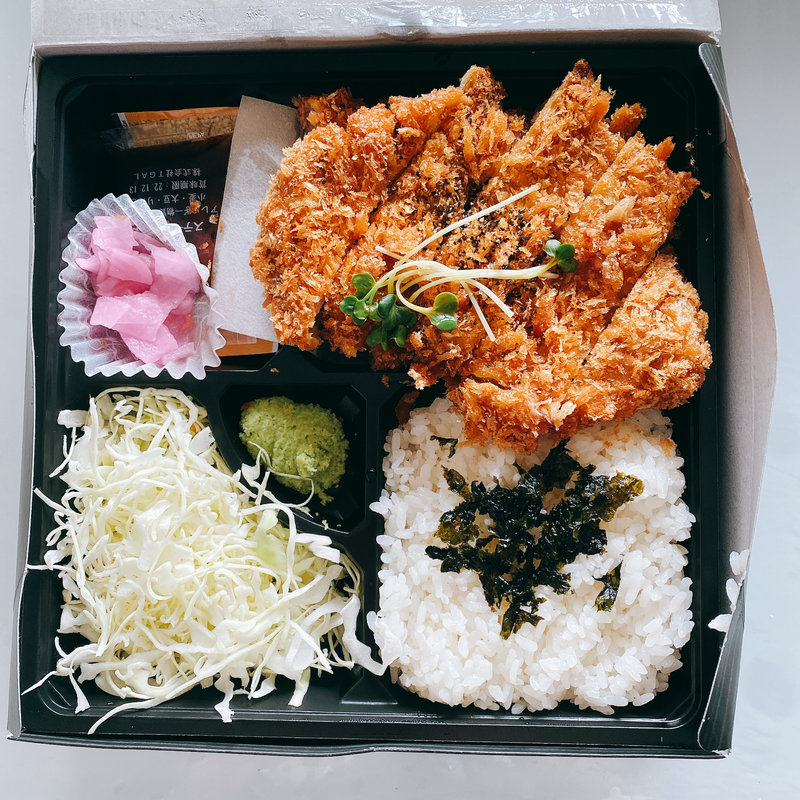 ブラックアンガス種サーロイン牛カツ弁当180g(牛かつ黒べこ 平間)