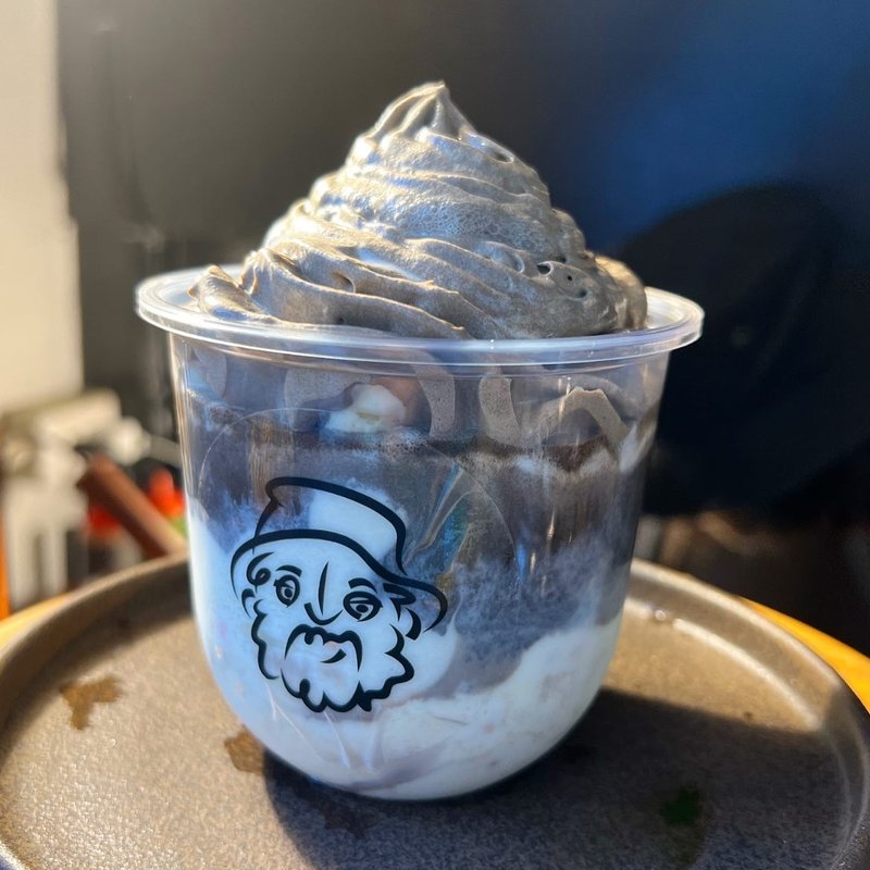 ほうじ茶シェイク(tea son’s shake)