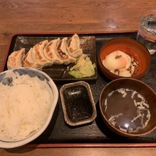 餃子定食(肉汁餃子のダンダダン 高田馬場店)