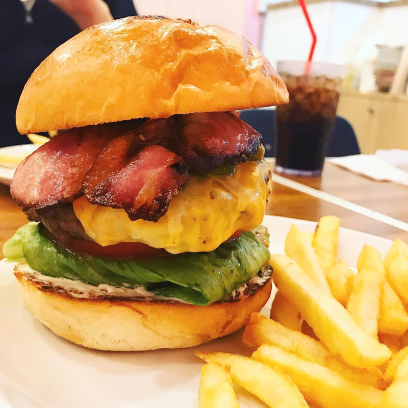 グリーンチリチーズバーガー(BURGER&MILKSHAKE CRANE)