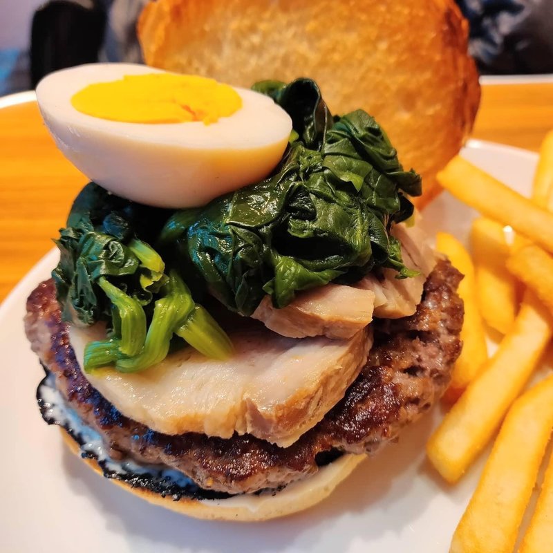 E A K BURGER(BURGER&MILKSHAKE CRANE)