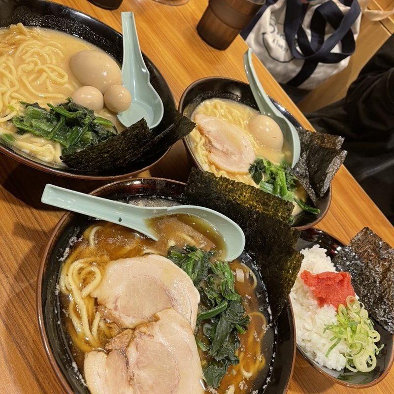 (横浜家系ラーメン　横浜道　道玄坂店)