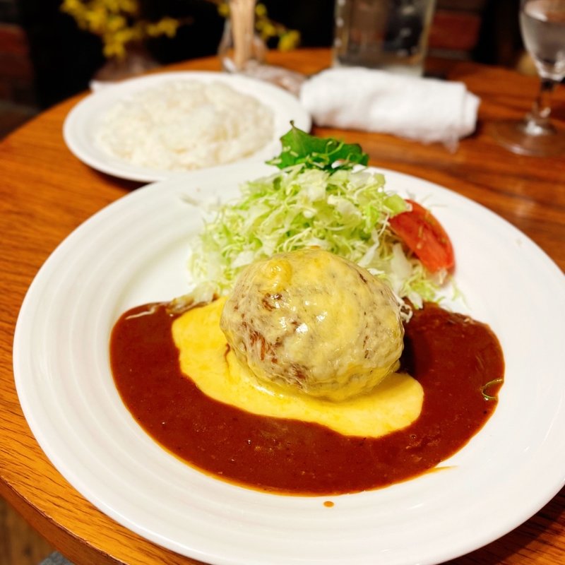 チーズハンバーグ（アウト）(とわいらいと )