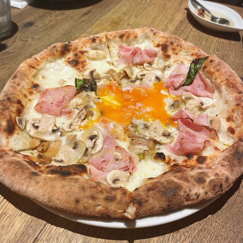 ビスマルク ビアンカ(ピッツェリア イル・タンブレッロ)