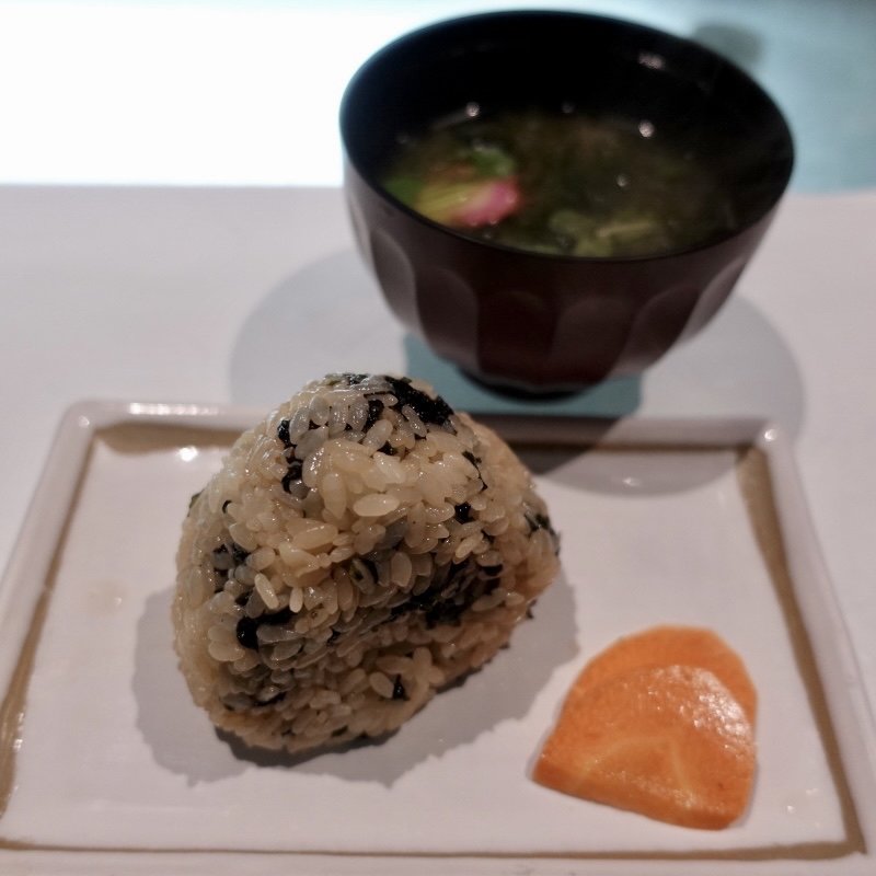 おにぎり 地のり(海幸楽膳 釜つる （かまつる）)