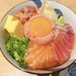 海鮮丼(寿司と串とわたくし)