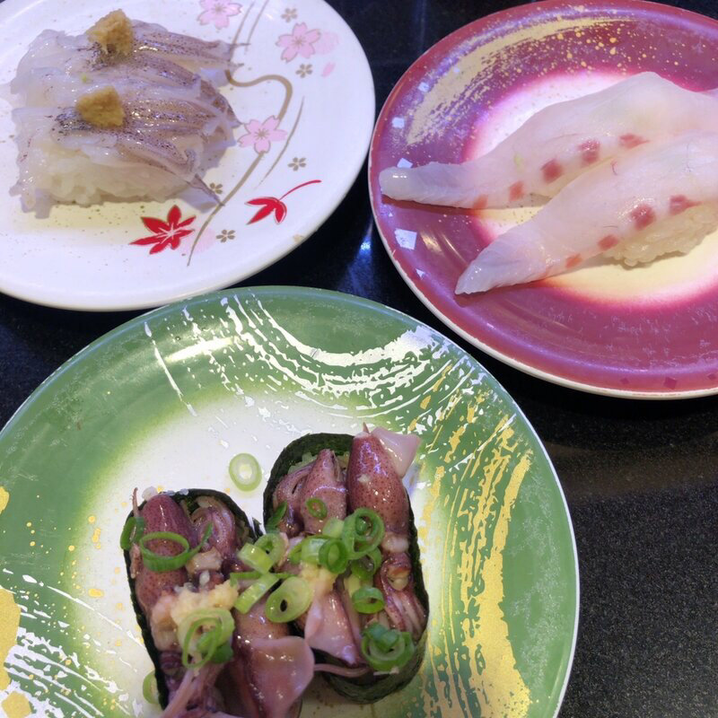 (回し寿司活 横浜スカイビル店)