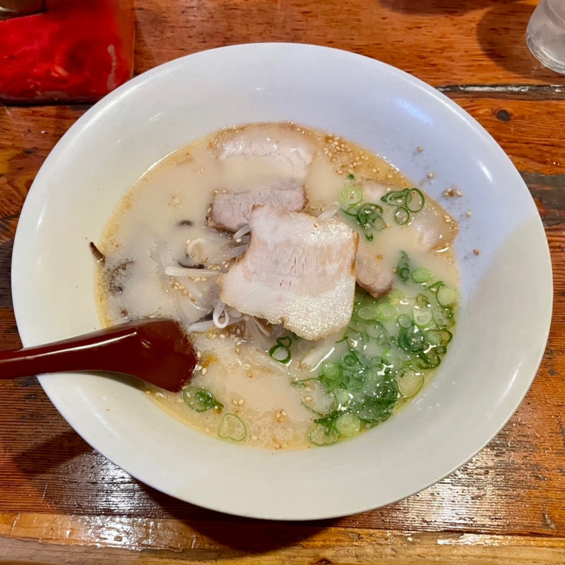 とんこつラーメン(ラーメン平和 )