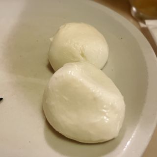 水牛のモッツァレラ(イル・ペンティート )
