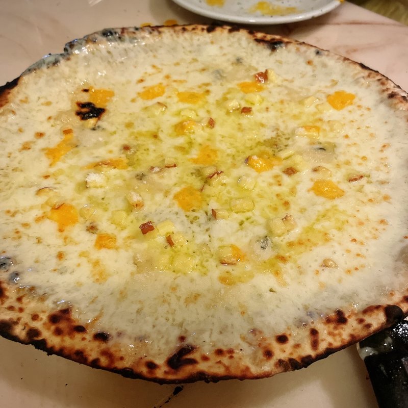 チンクエフォルマッジ(イル・ペンティート )