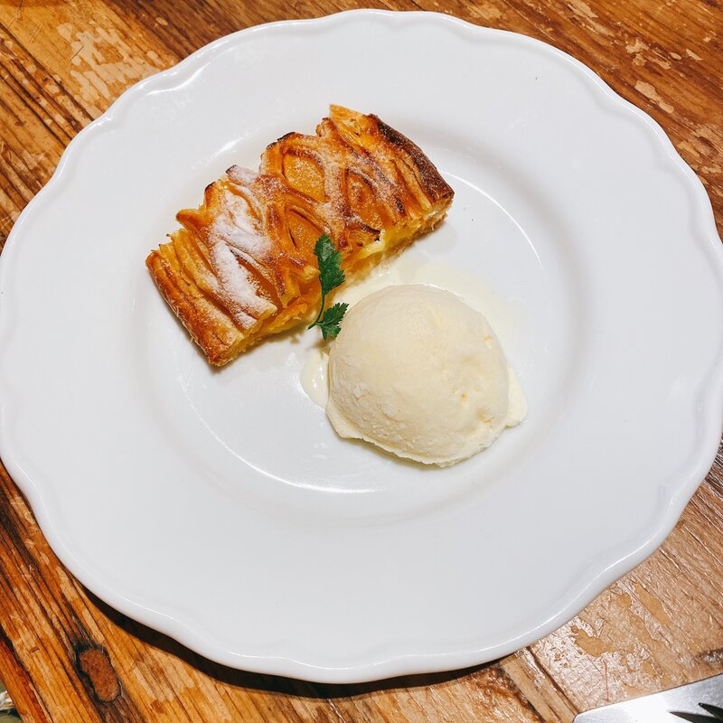 アップルパイとバニラアイス(RHC カフェ川崎店)