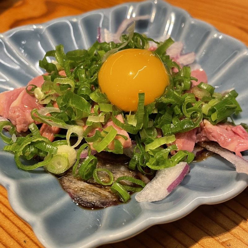 ハツのユッケ(焼鳥つかだ 中目黒店)