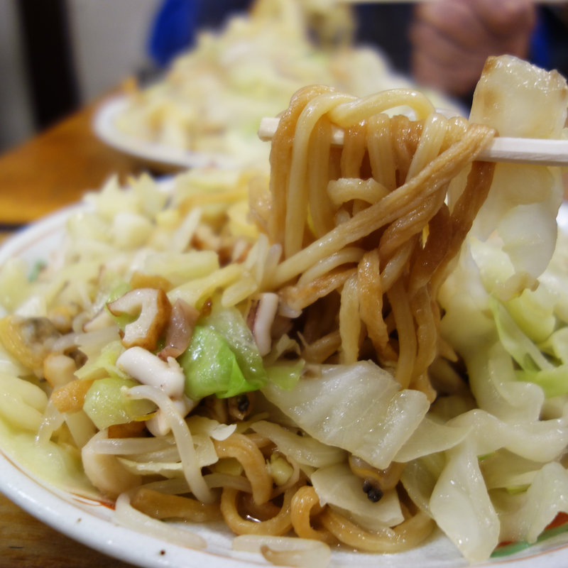 博多皿うどん 0.8人前(かも料理専門店 まりも 本店)