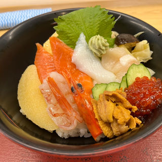 北海丼(草加新田市場食堂 )