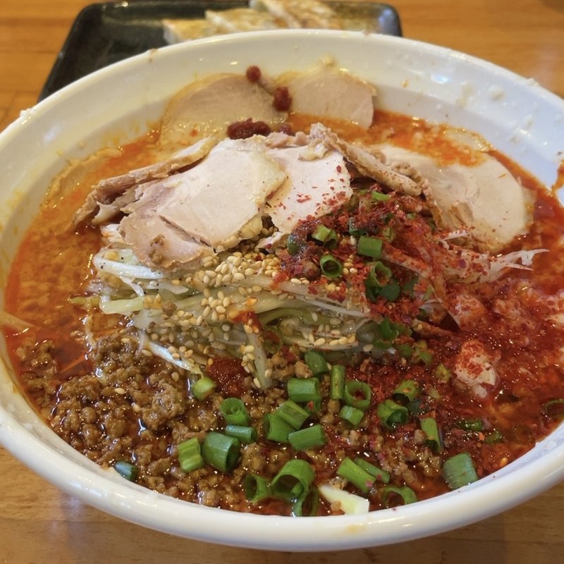 勝浦タンタンこてメン＋辛ネギ(房総豚骨こてメン堂)