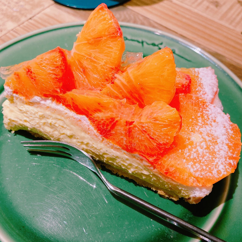 タルト・オ・ブラッドオレンジ(パティスリー・アラカンパーニュ 池袋店 （PATISSERIE a la campagne）)