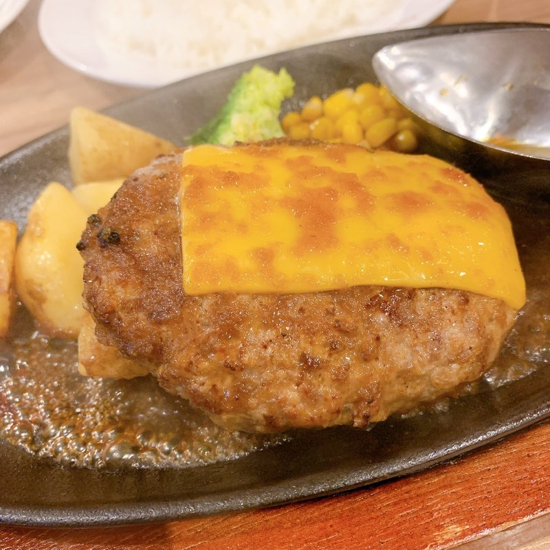 万世キングハンバーグランチ(肉の万世 神田駅前店)